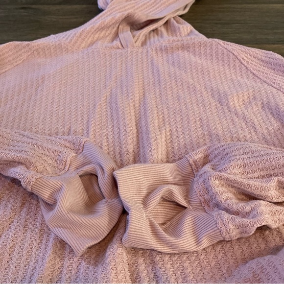 Calvin Klein Waffle Knit Top - Picture 3 of 5